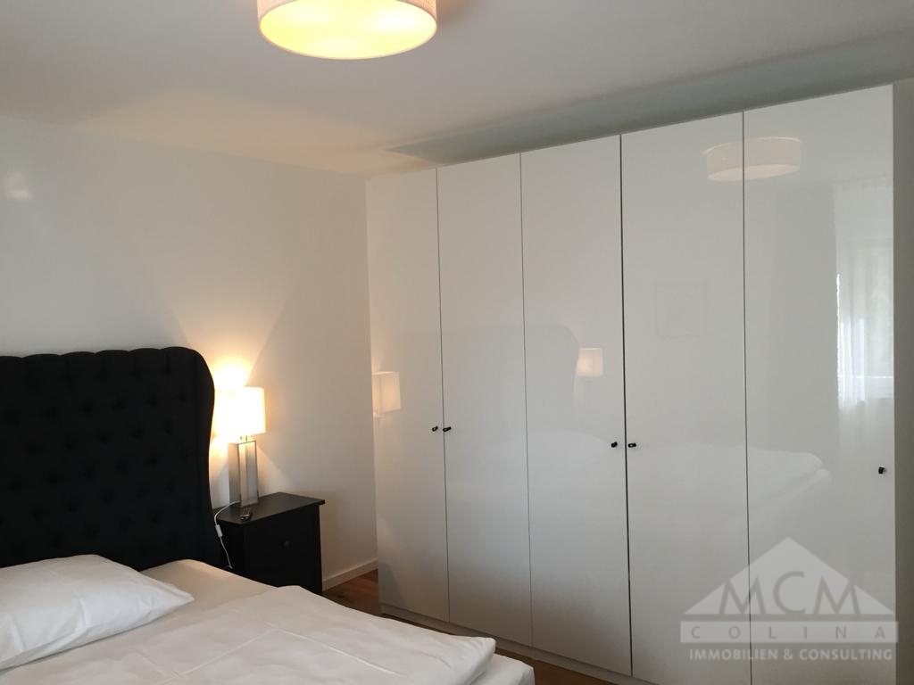 Kleiderschrank