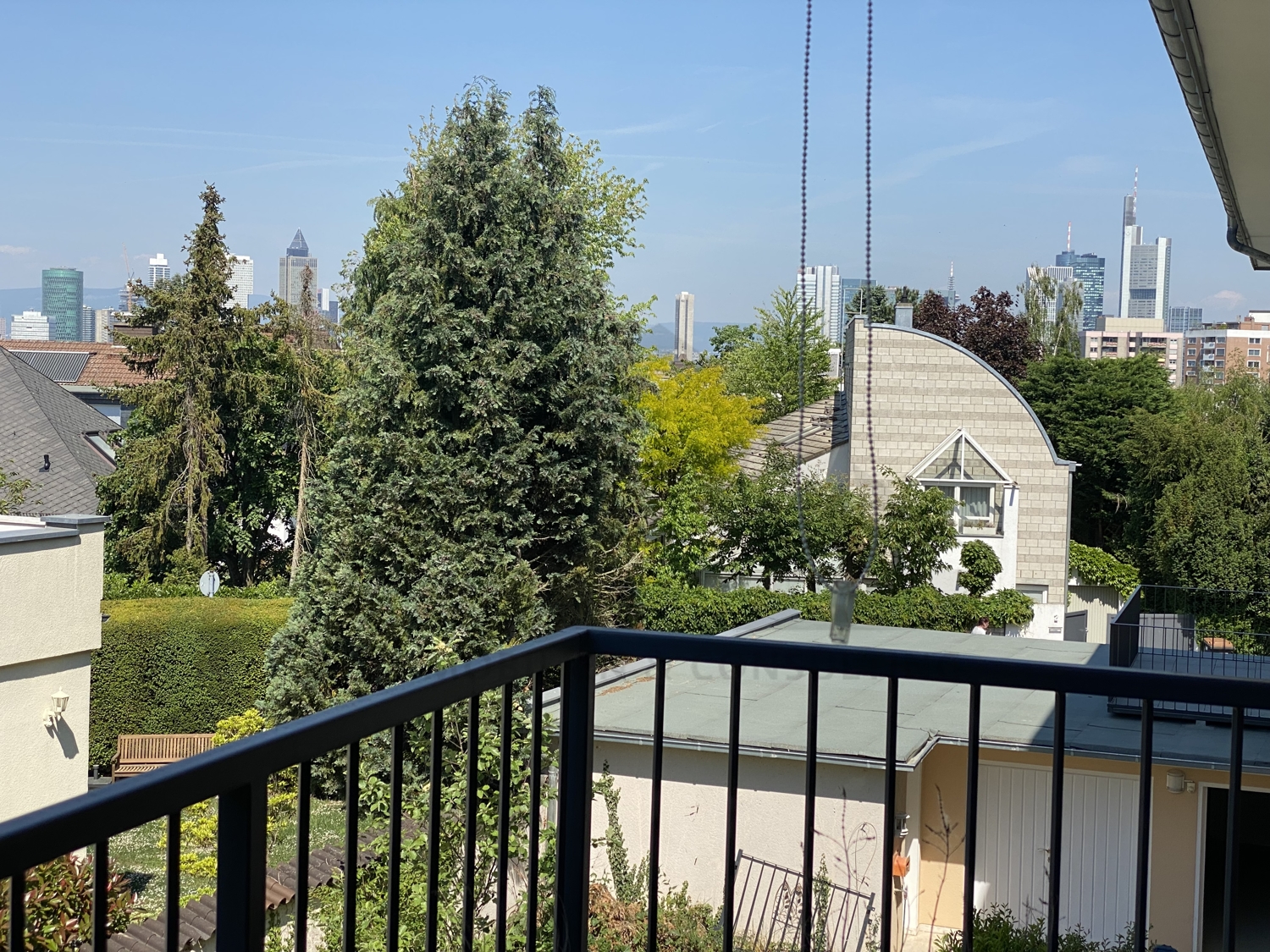 1.OG Skylineblick