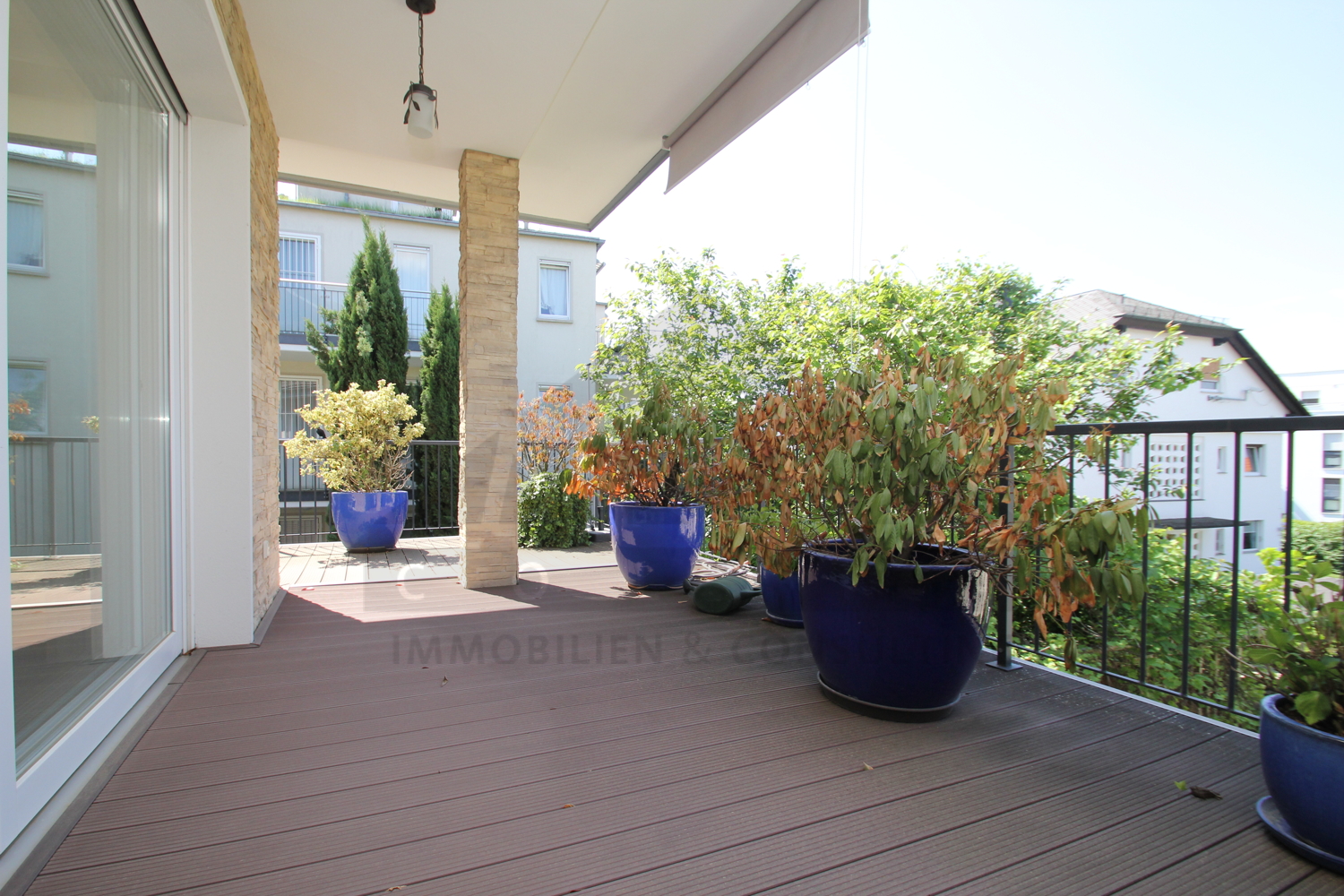 1. OG Herrliche Terrasse